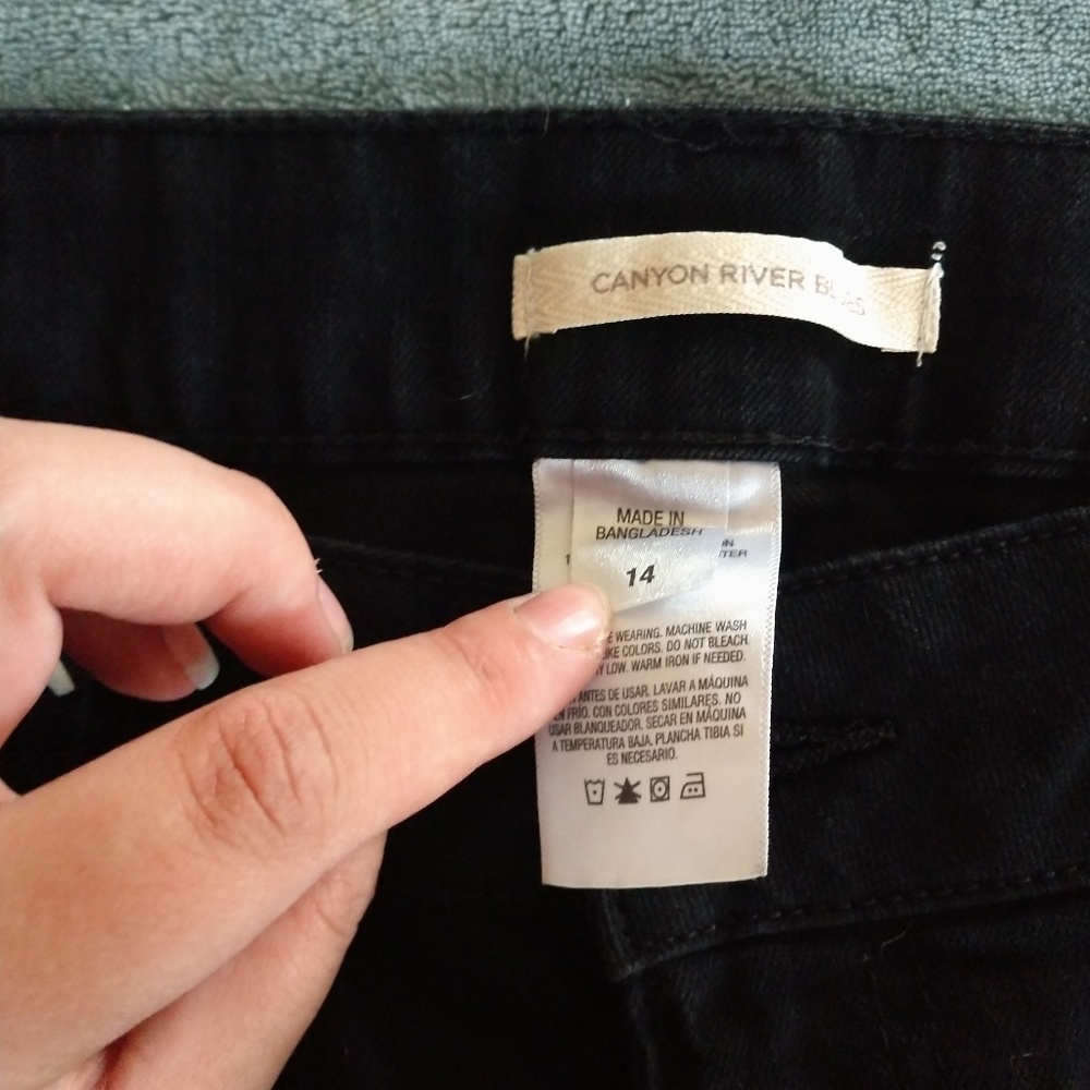 Canyon River Blues Shorts